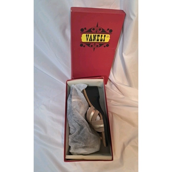 Vaneli Irreal Womens Wedge Sandals Beige Platinum Metallic Elastic Slide 8 N - Picture 7 of 7